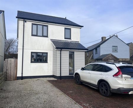 3 bedroom detached house to rent - Photo 5