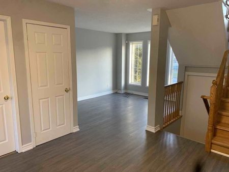 For Lease - 2162 St Clair Avenue, Toronto, Ontario - Photo 5