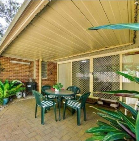 $650/wk 3 Bedroom 2 Bathroom Home Forest Lake - Photo 4