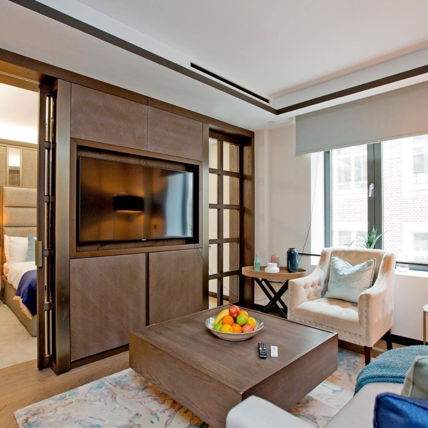 Golden Square, W1F, London - Photo 1