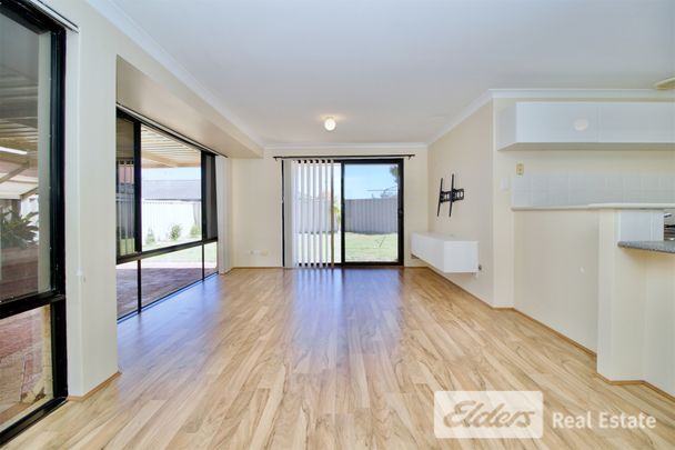 29 Trafalgar Gardens - Photo 1