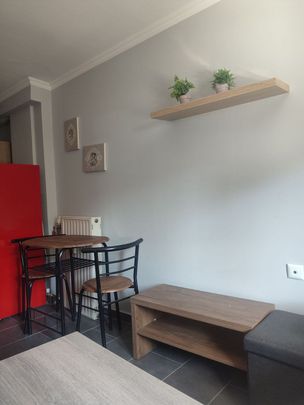 Studio/Γκαρσονιέρα για ενοικίαση Κέντρο (Πτολεμαϊδα) - Φωτογραφία 1