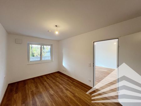 Perfekt aufgeteilte 2-Zimmer Wohnung mit großem Balkon in Puchenau! - Photo 2