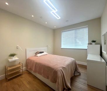 Bramley Hall, Diswellstown Avenue, Hamilton Park, Castleknock, Dubl... - Photo 6