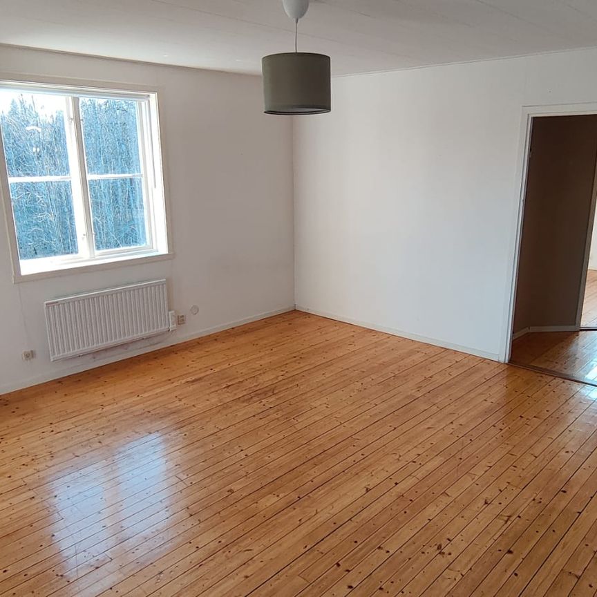 Glasblåsarevägen, Gullaskruv - Foto 1