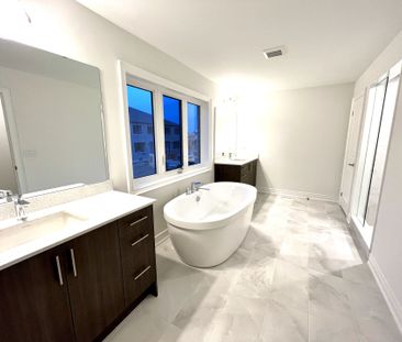 For Lease - 117 Silk Twist Drive, East Gwillimbury, Ontario - Photo 3