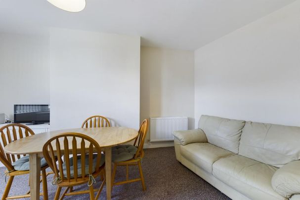 4 bedroom house to rent - Photo 1