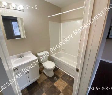 2023 Ottawa St — 2 Bedroom - Photo 4