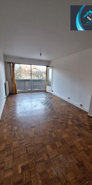 Studio avec balcon - Photo 1