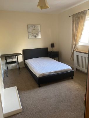 Room in a Shared House, Sheppard Road, BS16 - Photo 1