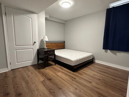 For Lease - 4 Shell Court Unit# basement, Richmond Hill, Ontario - Photo 3