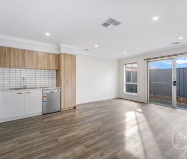 Stylish and Spacious Living in the Heart of Truganina I 3Bed 2Bath ... - Photo 5