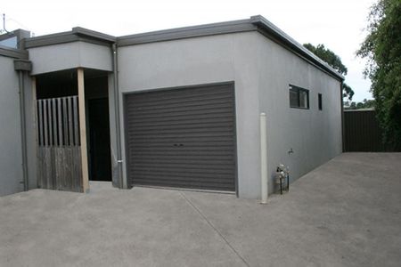 3/723 Geelong Road, Canadian - Photo 3