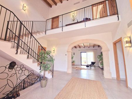 Luxury 5 room Detached House for rent in Felanitx, Balearic Islands - Photo 3