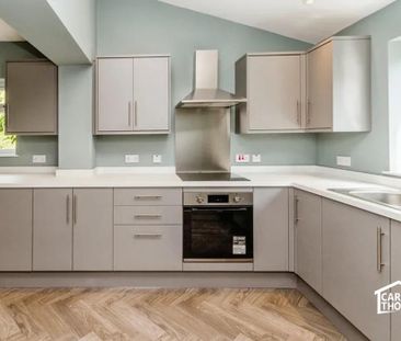 3 bedroom semi-detached house to rent - Photo 5