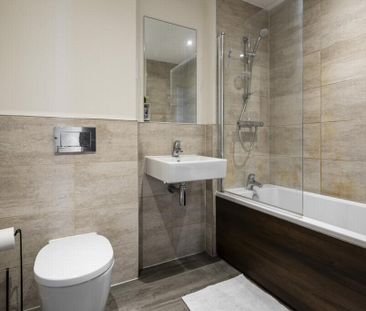 2 bedroom flat to rent - Photo 4