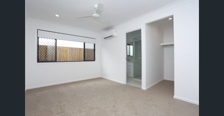 I AM LOOKING FOR A NEW FAMILY - Photo 5