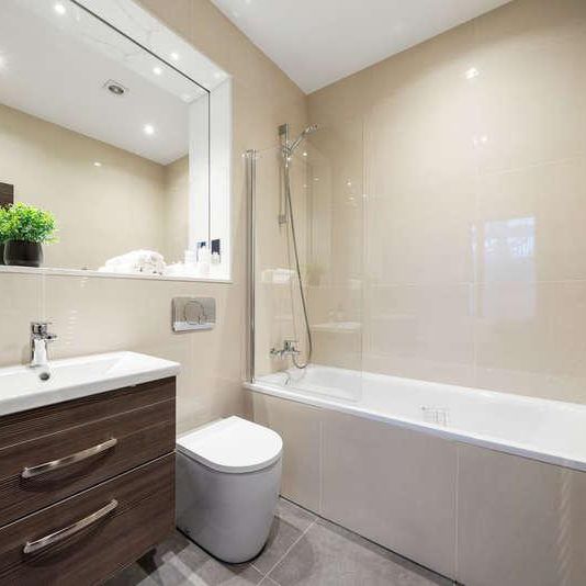 Chesterfield House, Slough, SL1 - Photo 1