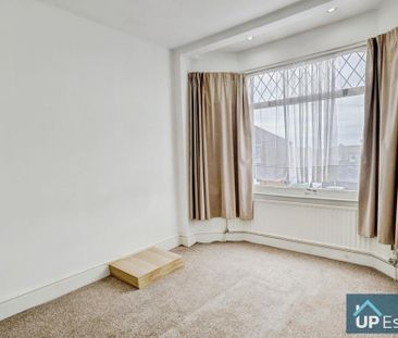 3 bedroom end of terrace house to rent - Photo 6