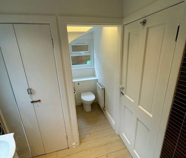 1 Bed Flat, Leahurst Road, SE13 - Photo 5