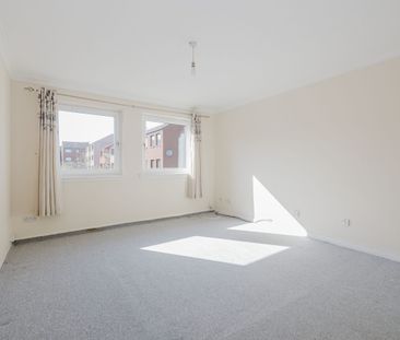 2082L - West Winnelstrae, Edinburgh, EH5 2ET - Photo 2