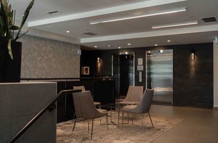 For Lease - 690 King Street Unit# 215, Kitchener, Ontario - Photo 4
