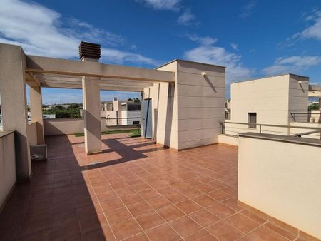 3 bedroom luxury Villa for rent in Mutxamel, Spain - Photo 4