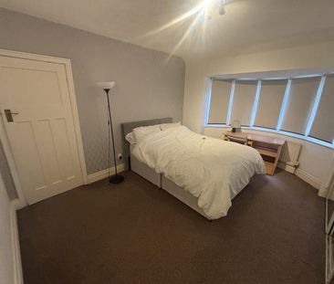 3 bedroom detached house to rent - Photo 3