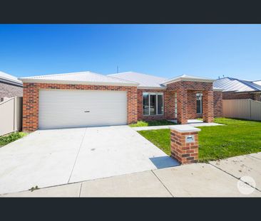 6 Picasso Street, Winter Valley, Vic 3358 - Photo 2