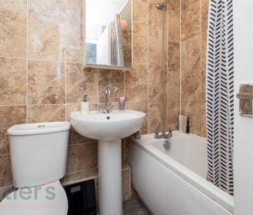 3 bedroom maisonette to rent - Photo 6