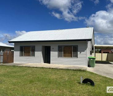 Low maintenance home in great location - Photo 5