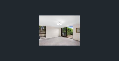 Stylish & Bright 2-Bed Townhouse - Photo 2