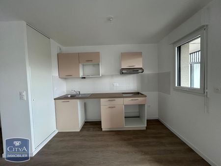 Location Appartement 4 pièces 81m² CAEN 14000 - Photo 3