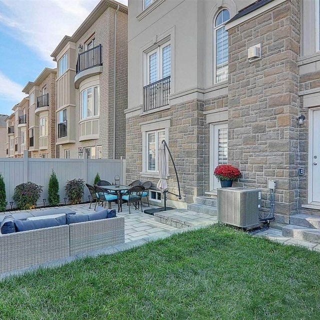 For Lease - 280 Oxford Street Unit# Main, Richmond Hill, Ontario - Photo 1