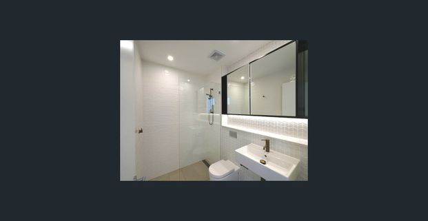 WATER FRONT & PEACEFUL | PLUS STUDY | DOUBLE PARKING - Photo 1