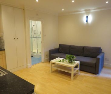 Studio to rent - Photo 6