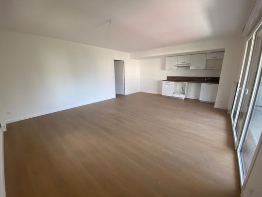 Location Appartement 4 pièces 81m² ST HERBLAIN 44800 - Photo 1