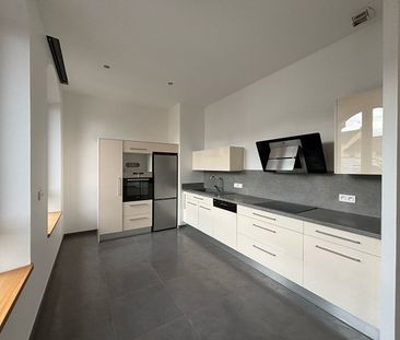 Location Appartement 3 pièces 73m² - Photo 4