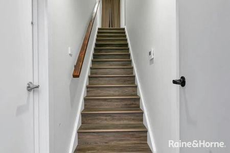 Luxury Living - Photo 3