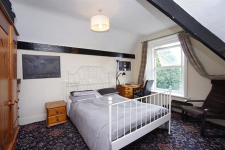 3 Bed Semi-Detached House, Crookesmoor Road, S10 - Photo 3