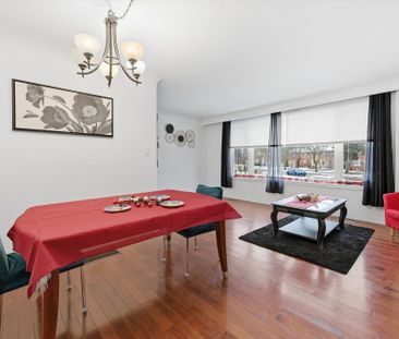 For Lease - 2299 Wiseman Court, Mississauga, Ontario - Photo 2