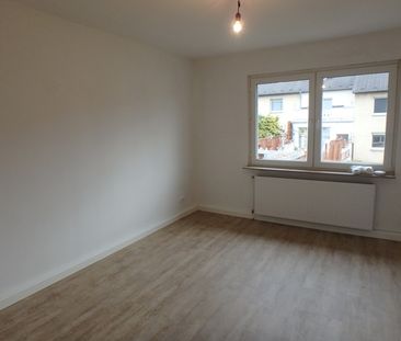 Modernisierte 2-Raum-Wohnung in ruhiger&grüner Lage! - Photo 3