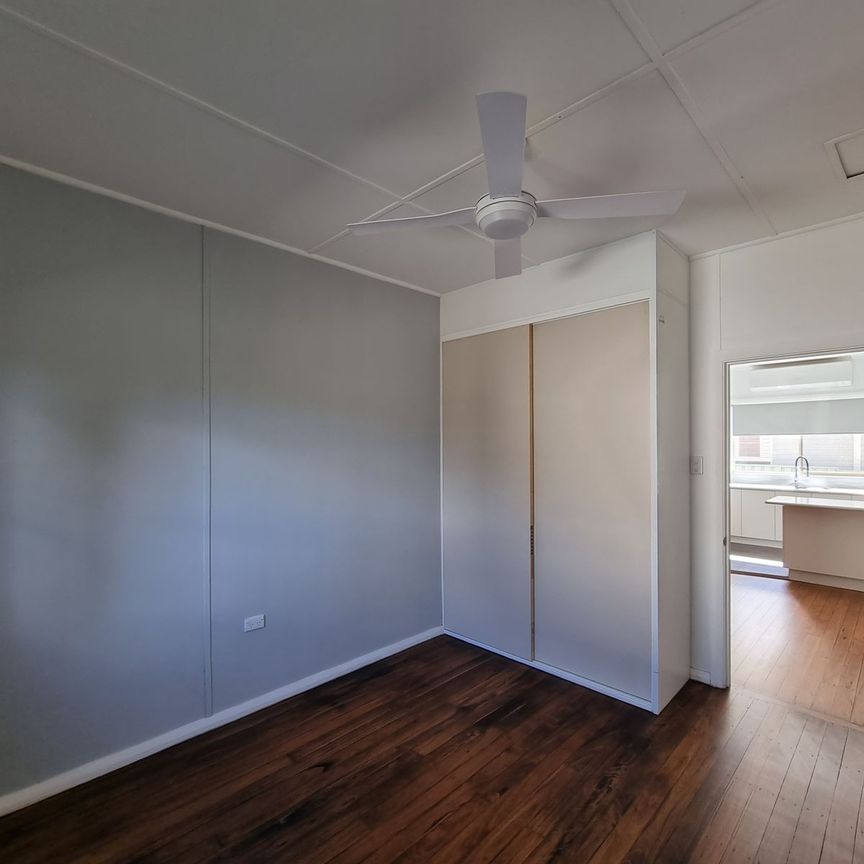 Well Presented Family Home - Photo 1