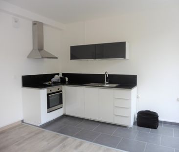 T3 HYPER CENTRE AVEC BALCON ET PARKING - Photo 3