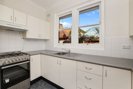 11 Wood Street, Chatswood NSW 2067 - House For Rent | Domain - Photo 3