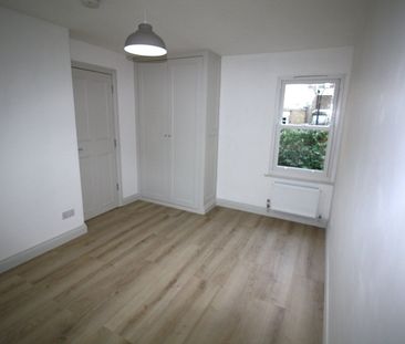 2 Bed Flat, Coningham Mews, W12 - Photo 1