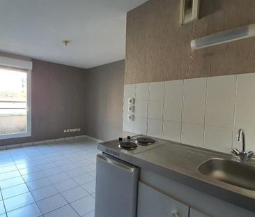 Location Appartement 1 pièce 20m² LE HAVRE 76600 - Photo 5