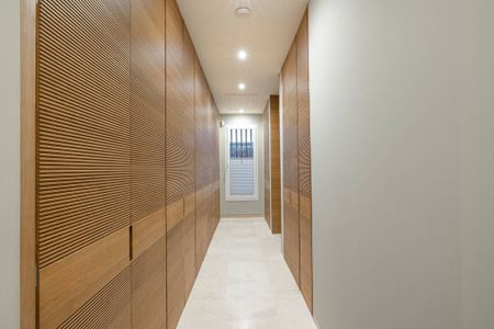 Luxury Villa for rent in Marbella, Andalusia - Photo 4