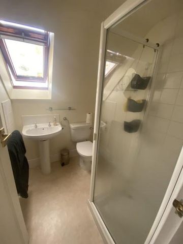Comfortable, quiet and self-contained flat - Photo 3