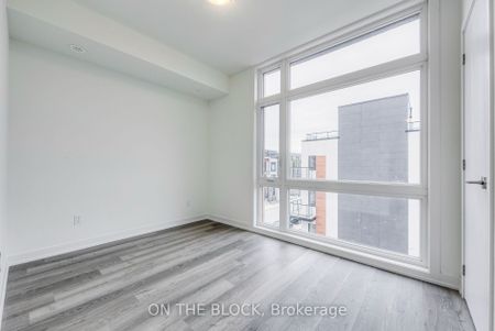 For Lease - 15 David Eyer Road Unit# 1415, Richmond Hill, Ontario - Photo 2